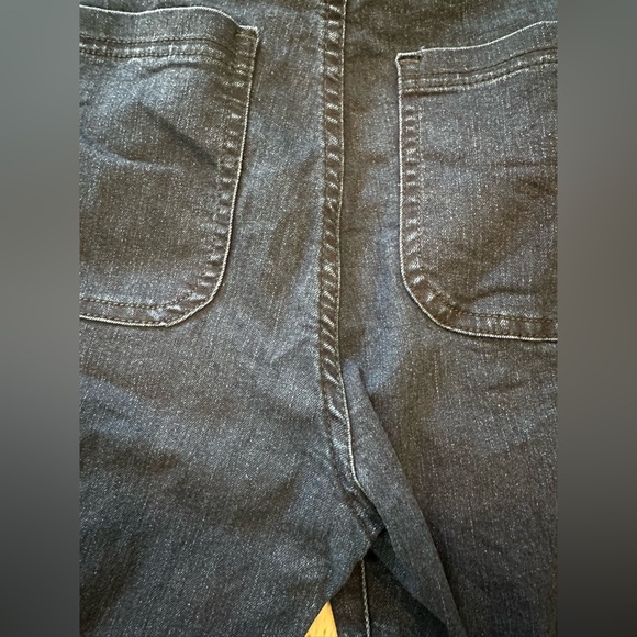 American apparel easy Jean size medium. EUC. Dark denim skinny pant. - Picture 8 of 9
